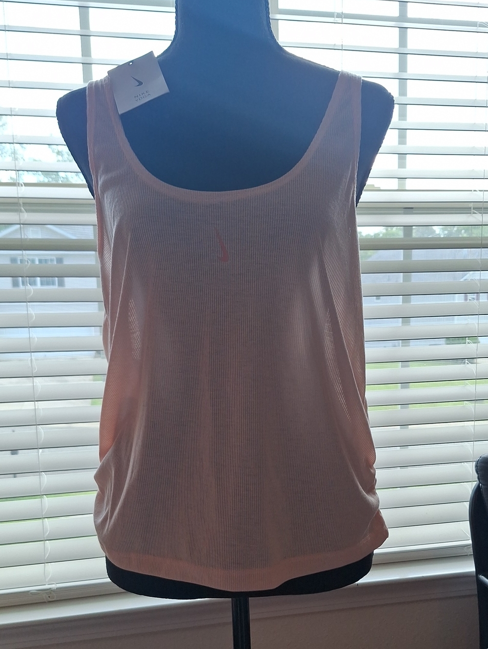 Nike Women's YOGA Pale Pink Scoop Neck Athletic Tank